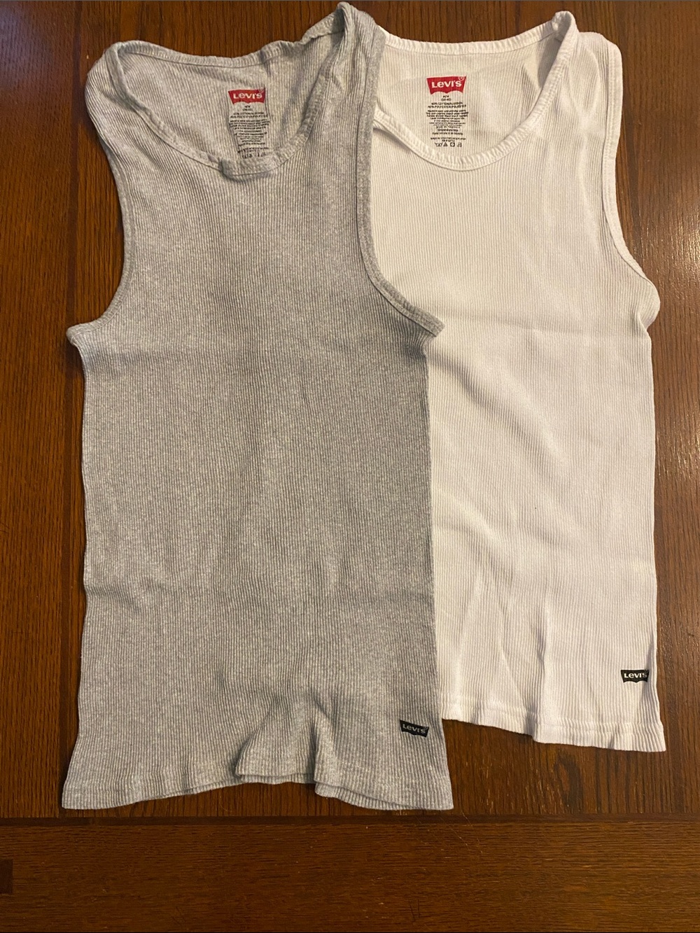 Levi’s-2 tanks
